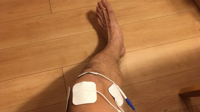 チョットしたトレーニングであっても左ひざが腫れる。こんなことでダンクという目標を達成できるのだろうか？