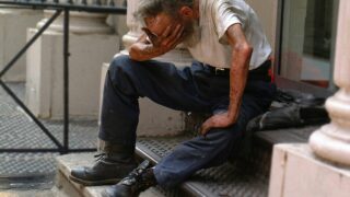 迷ったときは休む。やりすぎて疲労を耐えるタイプの人はしっかり休む意識を持つことが大切