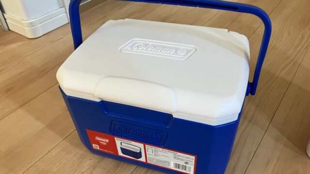 トレーニングのあとは関節をアイシング。ケアが大切。